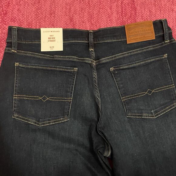 Lucky Brand Sweet Mid Rise Straight Jeans Dark Blue Size 14/32 - Picture 5 of 11